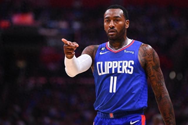 郭艾伦：人生总是充满坎坷 我腿完蛋了